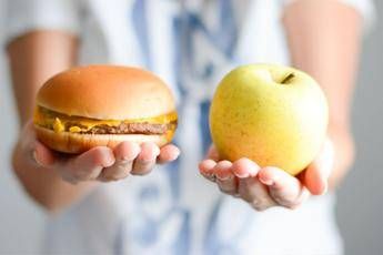 Tumori, nutrizione alleata delle cure ma solo metà centri ha percorsi ad hoc