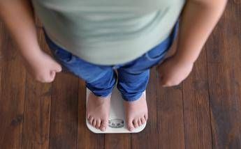 Allarme obesità adolescenti, ‘cuore e sessualità a rischio’